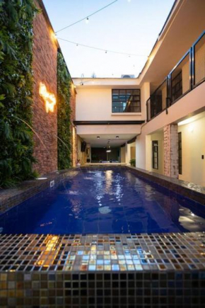 NOWA Provenza --Private Villa with Heated Pool & Spa